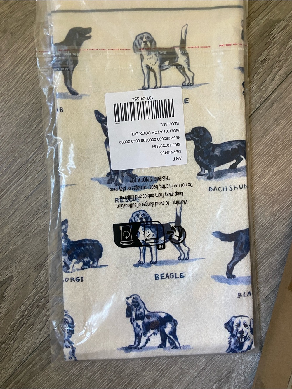 Anthropologie Dog Mom Bundle - Mug, Plate, Kitchen Towel - Picture 4 of 12